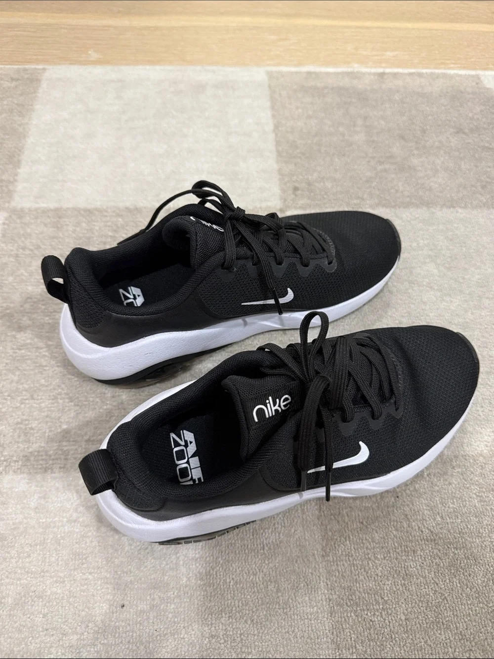 Nike Women's Black Air Zoom Sneakers